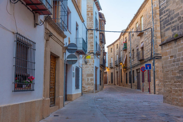 Street in the old town of Spanish city Ubeda - Foto, Bild
