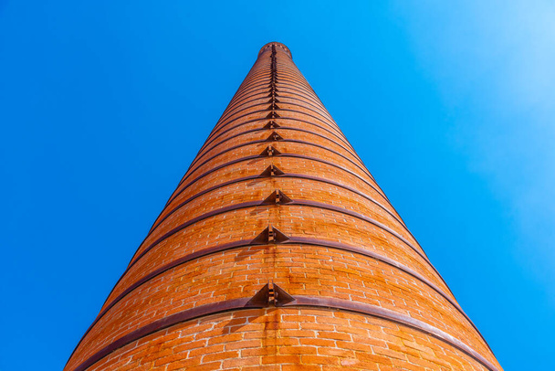 Chimney at the old tobacco factory in Modena, Italy. - Foto, Bild