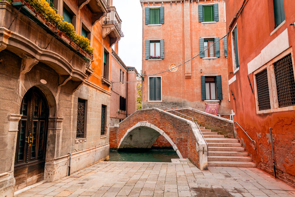 Typical Venetian architecture and street view from Venice, Italy. - Valokuva, kuva