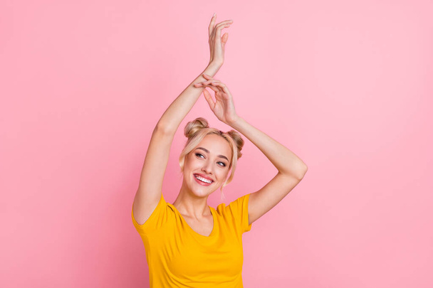 Photo of optimistic young blond lady dance wear trend cloth isolated on pink color background - Fotoğraf, Görsel