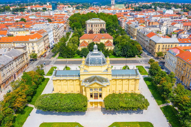 Panorama of Croatian capital Zagreb - Foto, immagini