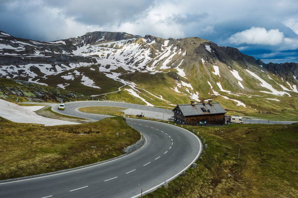 Serpentine road over mountain pass - Grossglockner, Austria. - Fotografie, Obrázek