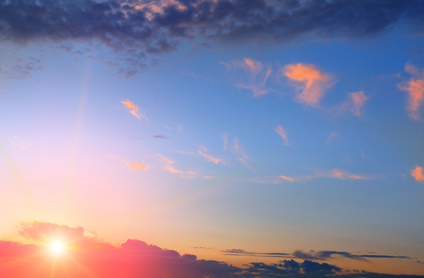 гарний схід сонця
 - Фото, зображення