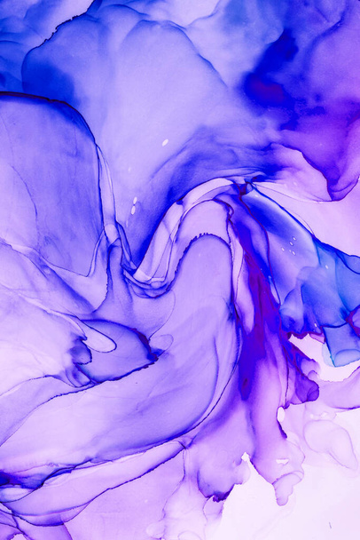 Natural abstract fluid art painting rendered in alcohol ink. Soft dreamy colors. Create aurora. Fire transparent wavy lines. - Photo, Image