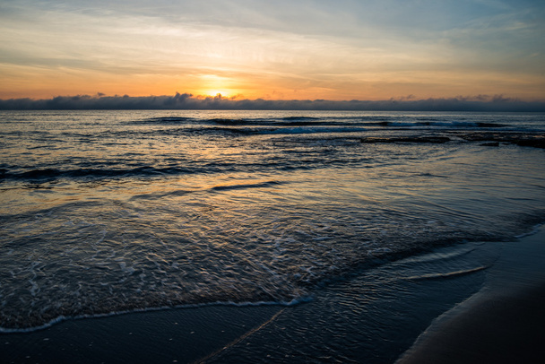 Sea sunset in Torrevieja beach. - Valokuva, kuva
