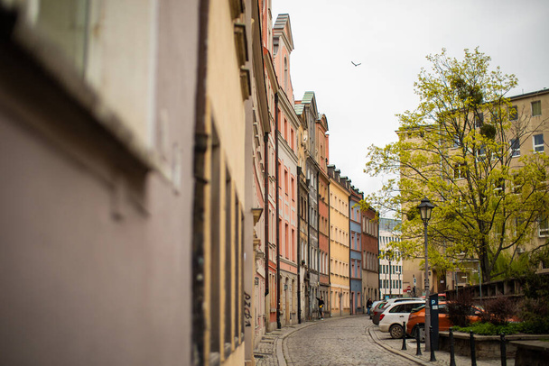 Eurooppa, Puola kaupunki Wroclaw värillisiä taloja kadulla kaupungissa - Valokuva, kuva