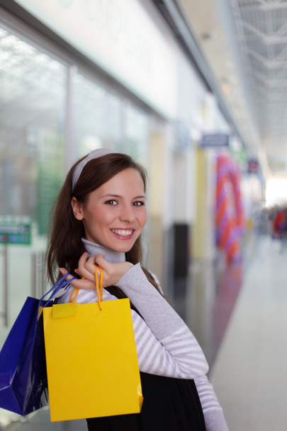 Beauty girl with shopping bag - Foto, Imagen