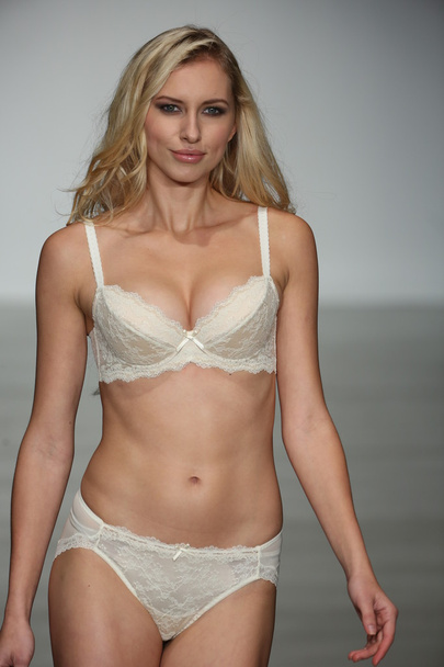 Bradelis New York lingerie Spring 2015 collection - Foto, imagen