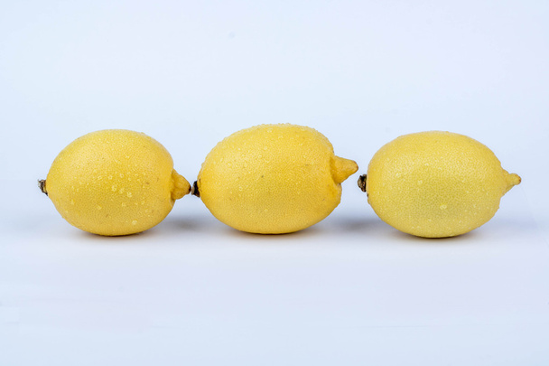 Three lemons - Fotoğraf, Görsel