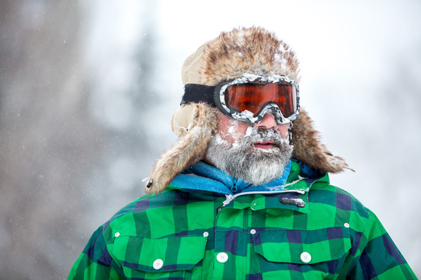 Winter adventurer man - Foto, afbeelding