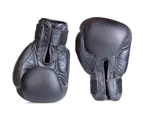 Γάντια πυγμαχίας απομονωμένα σε λευκό φόντο - Φωτογραφία, εικόνα