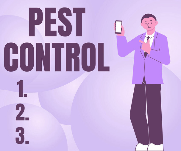 Fogalmi felirat: Pest Control. Szó Írt pusztító rovarok, hogy megtámadja a növények és az állatállomány Man holding Screen Of Mobile Phone Bemutatja a Futuristic Technology. - Fotó, kép