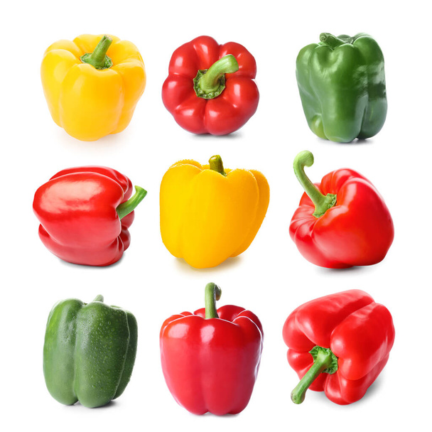 Set di peperoni colorati isolati su bianco - Foto, immagini