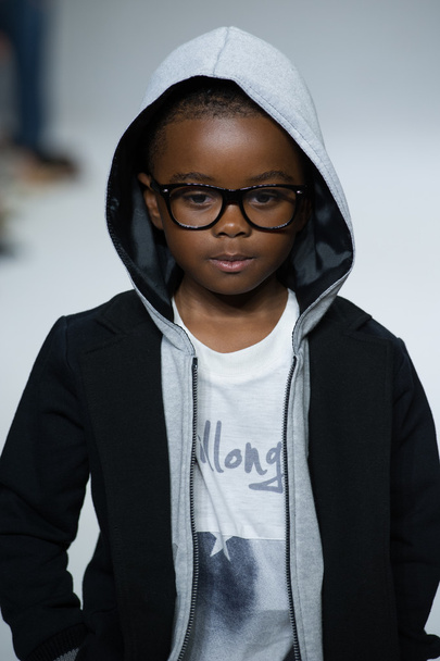 Dillonger Clothing preview at petite PARADE Kids Fashion Week - Foto, Imagen