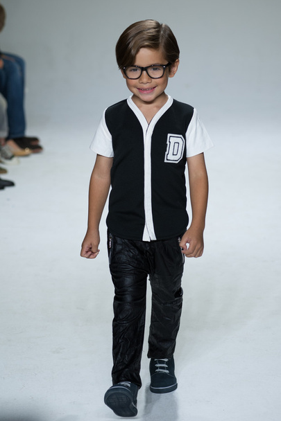 Dillonger Clothing preview at petite PARADE Kids Fashion Week - Valokuva, kuva