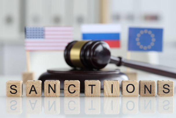 Sanctions of judicial proceedings in USA and Russia - Zdjęcie, obraz