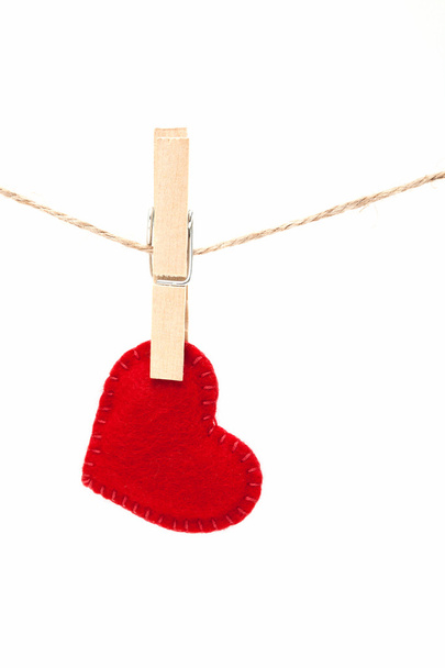 Heart and clothespin - Φωτογραφία, εικόνα