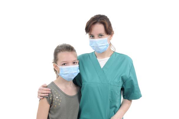 Doctor posing with teenager - Foto, Imagen