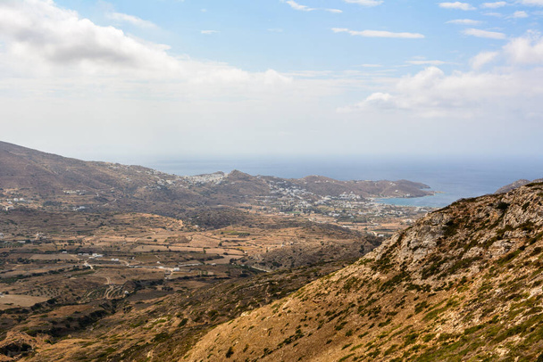 Beautiful coast of Ios Island. Cyclades, Greece - Foto, afbeelding
