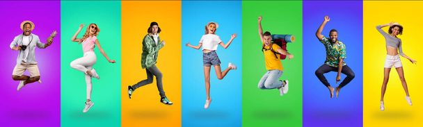 Collage glücklicher Millennials, die auf bunten Studiohintergründen springen - Foto, Bild