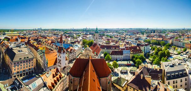 Aerial view of german city munich taken from the top of peterskirche - 写真・画像