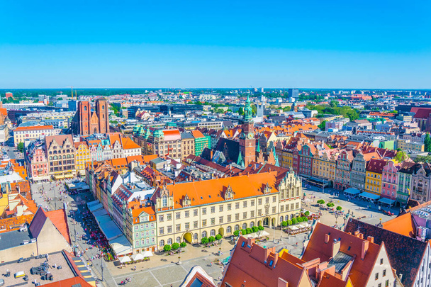 Aerial view of Rynek, the picturesque square in central Wroclaw, Polan - Φωτογραφία, εικόνα