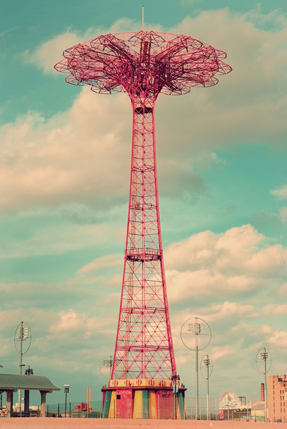 Sauter en parachute à Coney Island
 - Photo, image