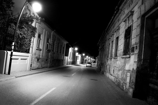 Strada di notte
 - Foto, immagini