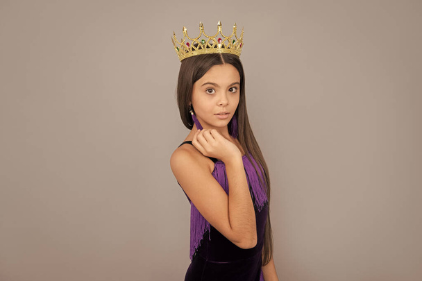 Look like a princess. Prom princess wear crown. Beauty queen grey background - Photo, Image