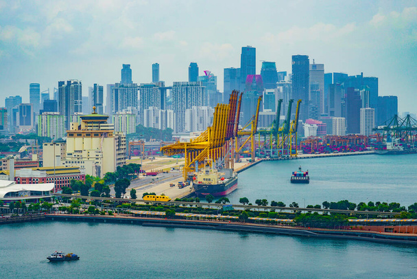 Clans im Hafen von Singapur. Drehort: Singapur - Foto, Bild