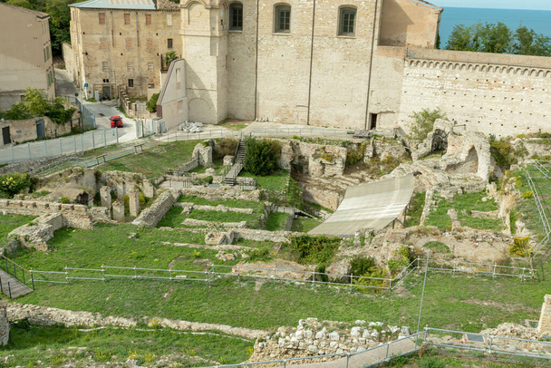 Roomalainen amfiteatteri Ancona Italia - Valokuva, kuva