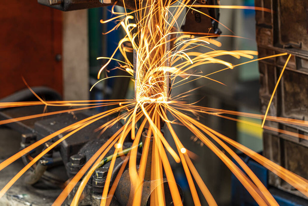 Sparks from spot welding in the automotive industry that are strange and beautiful. - Fotografie, Obrázek