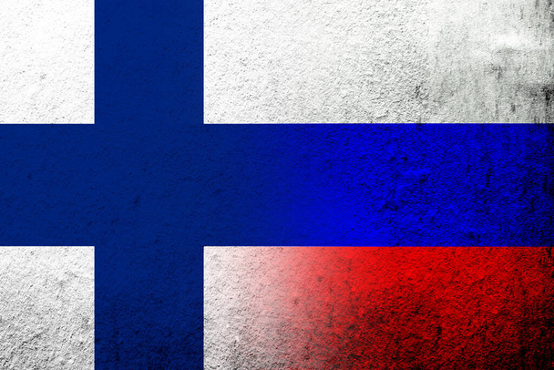 Bandeira nacional da Federação Russa com bandeira nacional da Finlândia. Fundo Grunge - Foto, Imagem