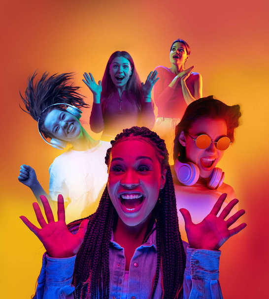Ena! Colagem de retratos de jovens animados em fundo multicolorido em néon. Conceito de emoções humanas, expressão facial, vendas. - Foto, Imagem