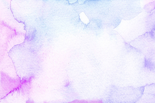 Textura de fundo abstrato, cores suaves azul, violeta branco gradientes aquarela pintados à mão. Textura de tinta de alta resolução para design. Lugar em branco para texto, obras de arte design de texturas. - Foto, Imagem
