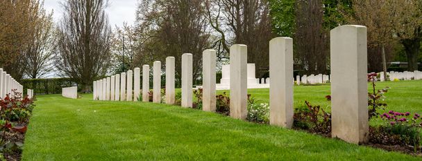 Θέση σε τάφους πολέμου της Κοινοπολιτείας στο Harrogate, North Yorkshire, Ηνωμένο Βασίλειο - Φωτογραφία, εικόνα