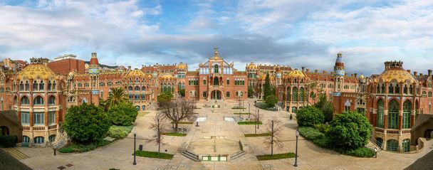 Barcelona, Spain. Hospital de la Santa Creu i Sant Pau complex, the world's largest Art Nouveau Site in Barcelona - 写真・画像