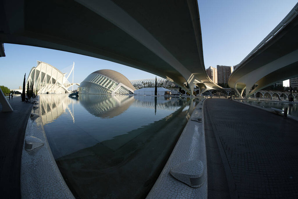 Valencia İspanya Ciutat de les Arts i les Ciencies Sanat ve Bilim Şehri Günbatımı - Fotoğraf, Görsel