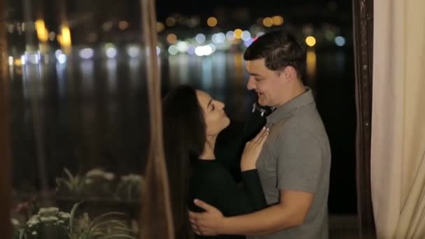 A romantic couple having fun in a cafe, in love with Valentines Day - Filmagem, Vídeo