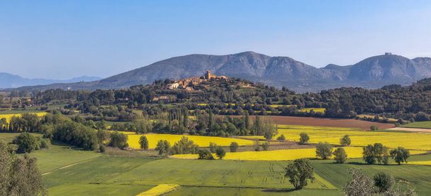 Panoramic Landscape View over the Village of Llabia in Baix Emporda, Catalonia - 写真・画像