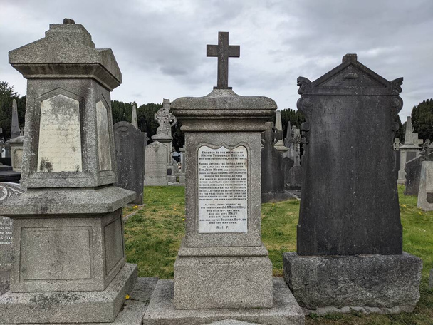 Glasnevin Cemetery, the biggest cemetery of Dublin, Ireland - Фото, зображення