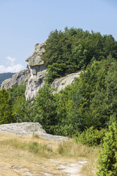 Ancient sanctuary Belintash dedicated to the god Sabazios at Rhodope Mountains, Bulgaria - Foto, afbeelding