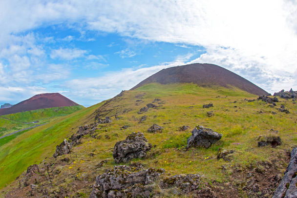 Isla Heimaey del Archipiélago Vestmannaeyjar. Islandia
 - Foto, Imagen