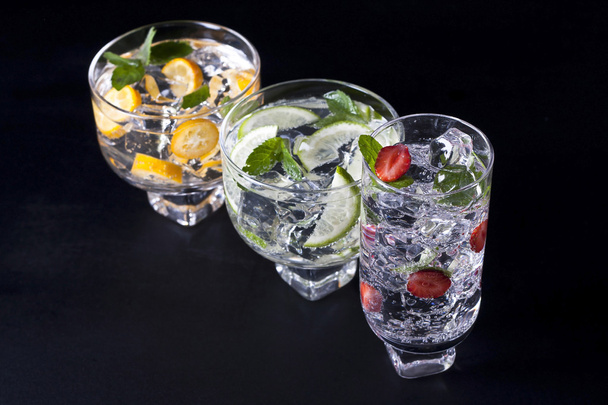 Three cocktails - Φωτογραφία, εικόνα