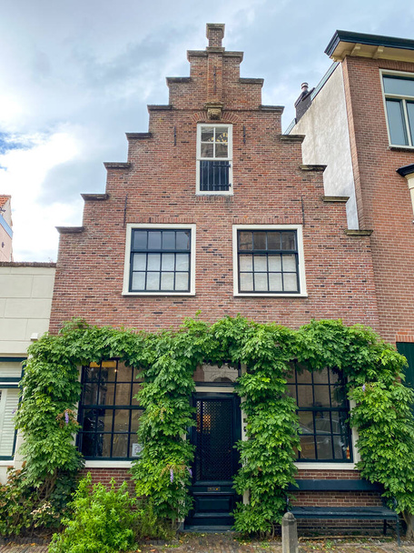 Historic building in the old city center of Haarlem, The Netherlands - 写真・画像