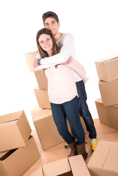 casal feliz com caixas
 - Foto, Imagem