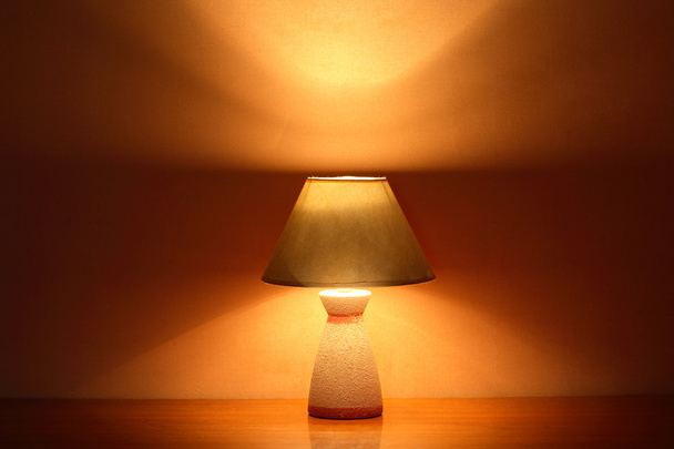Lámpara escritorio
 - Foto, Imagen