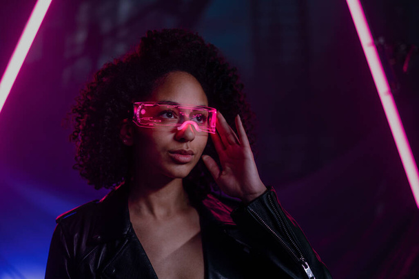 Metaverse digital cyber world technology, young woman with smart glasses, futuristic lifestyle - Fotoğraf, Görsel