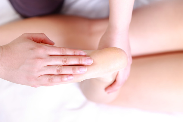 Foot massage　 - Foto, imagen
