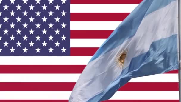 Vlajky Argentiny a vlajky USA, koncepce přátelství a mezinárodní vztahy mezi zeměmi. - Záběry, video